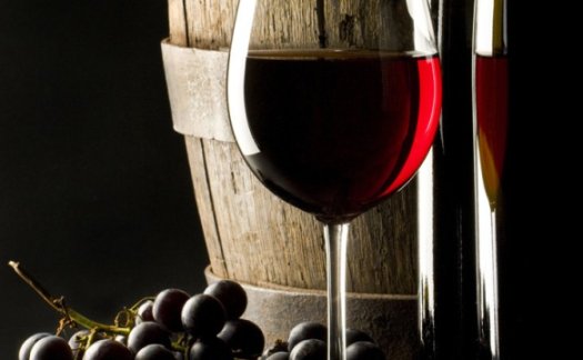 7 поводов чтобы пить красное вино