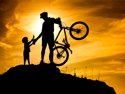 Катание на велосипеде: как разделить твое хобби с ребенком