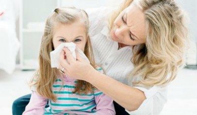 Бактерии защищают ребенка от простуды