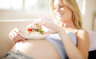 Ожирение у беременной женщины - риск ожирения у ребенка